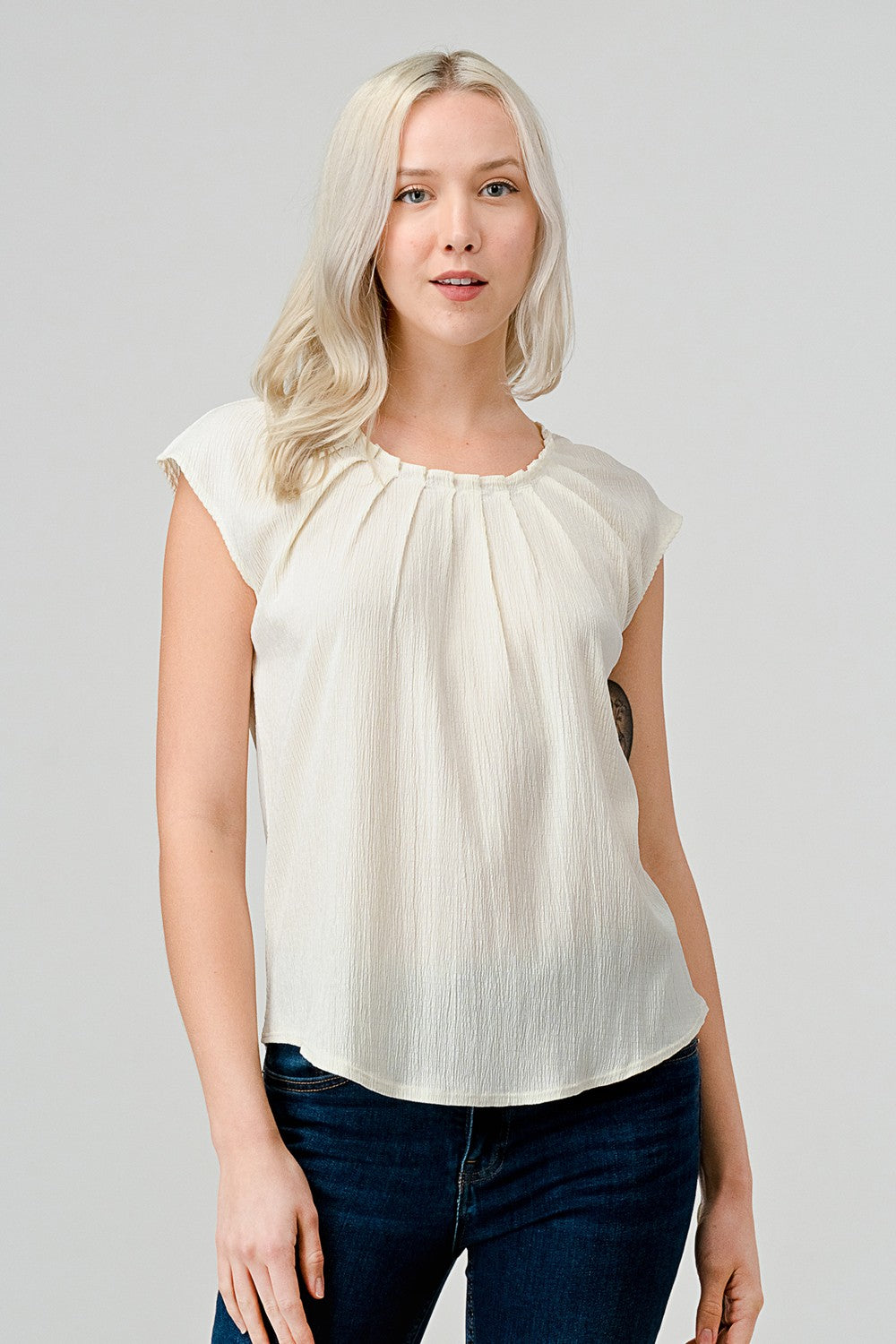 Textured Knit Pleat Detail Tied Back Top